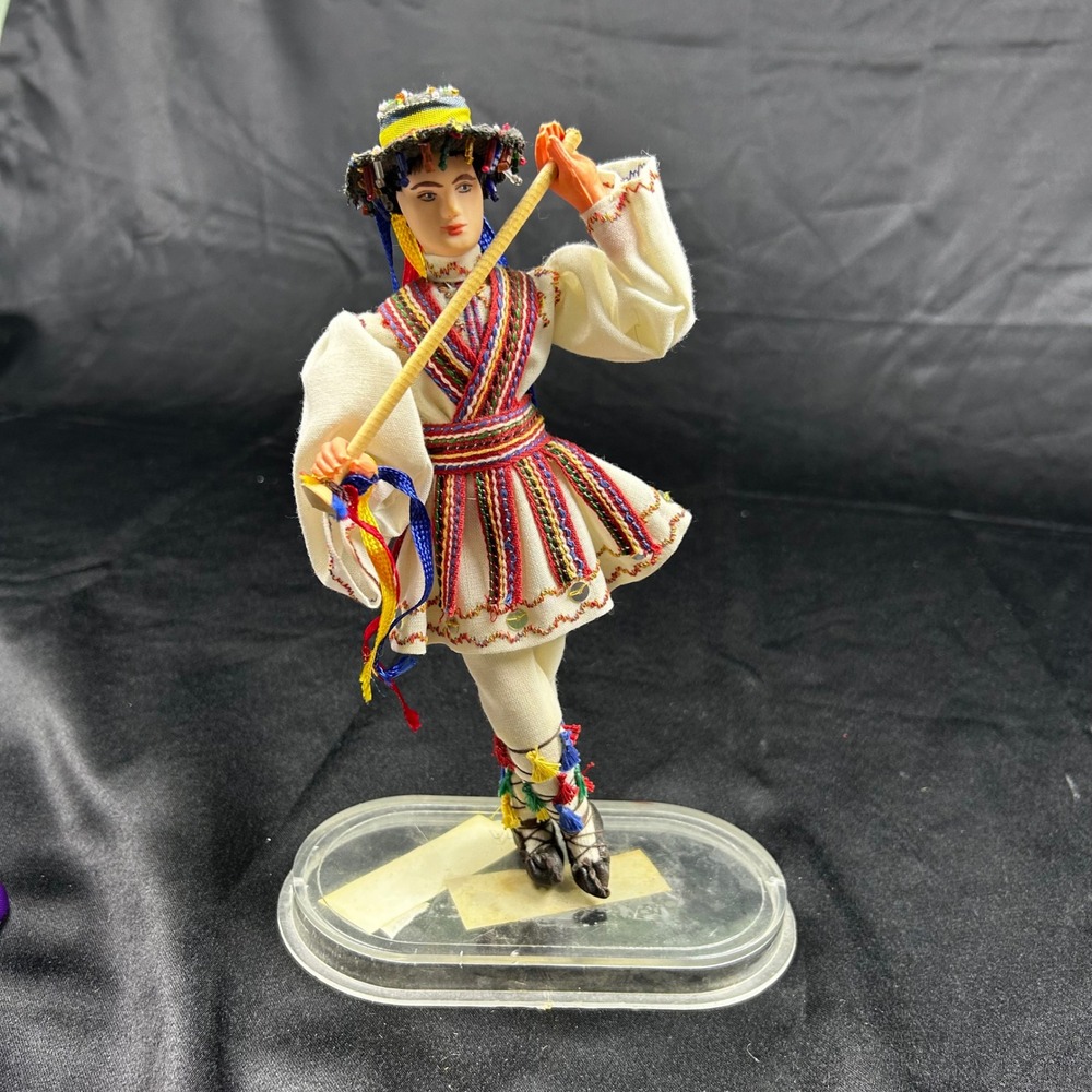 Vintage 1984 Romanian Folk Dancer Doll Traditional Arta Crisana Hotel Bucuresti